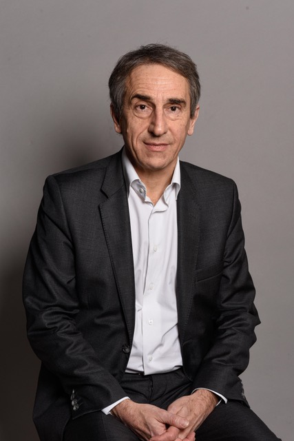 Actuaire agrégé, Christian Walter chercheur en philosophie et sciences sociales, spécialiste de la finance.