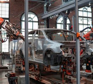 Les droits de douane : aubaine ou menace pour les producteurs automobiles aux États-Unis ?